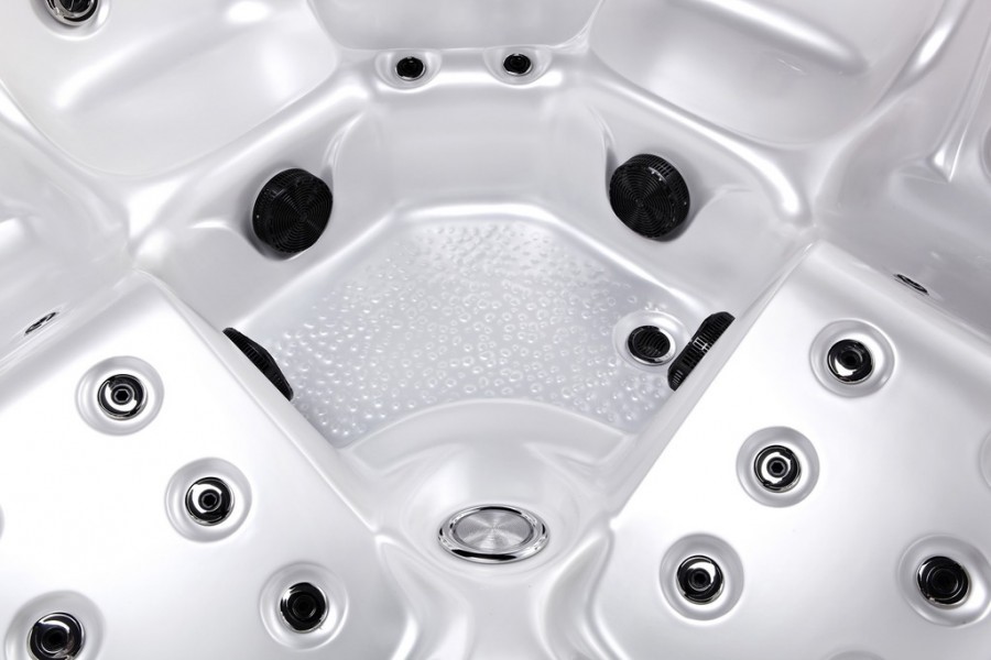 The Platinum Spas Barcelona Platinum Spas Deluxe Range