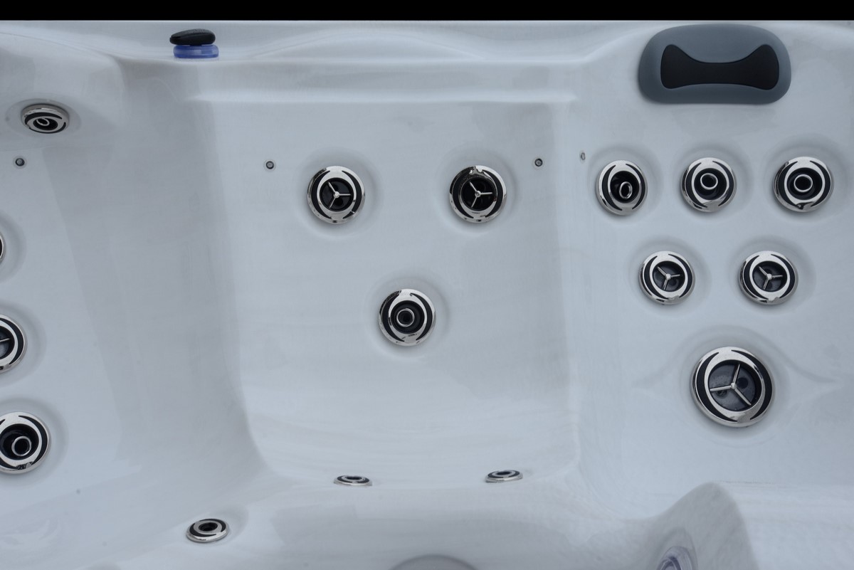 Platinum Spas Deluxe Santorini