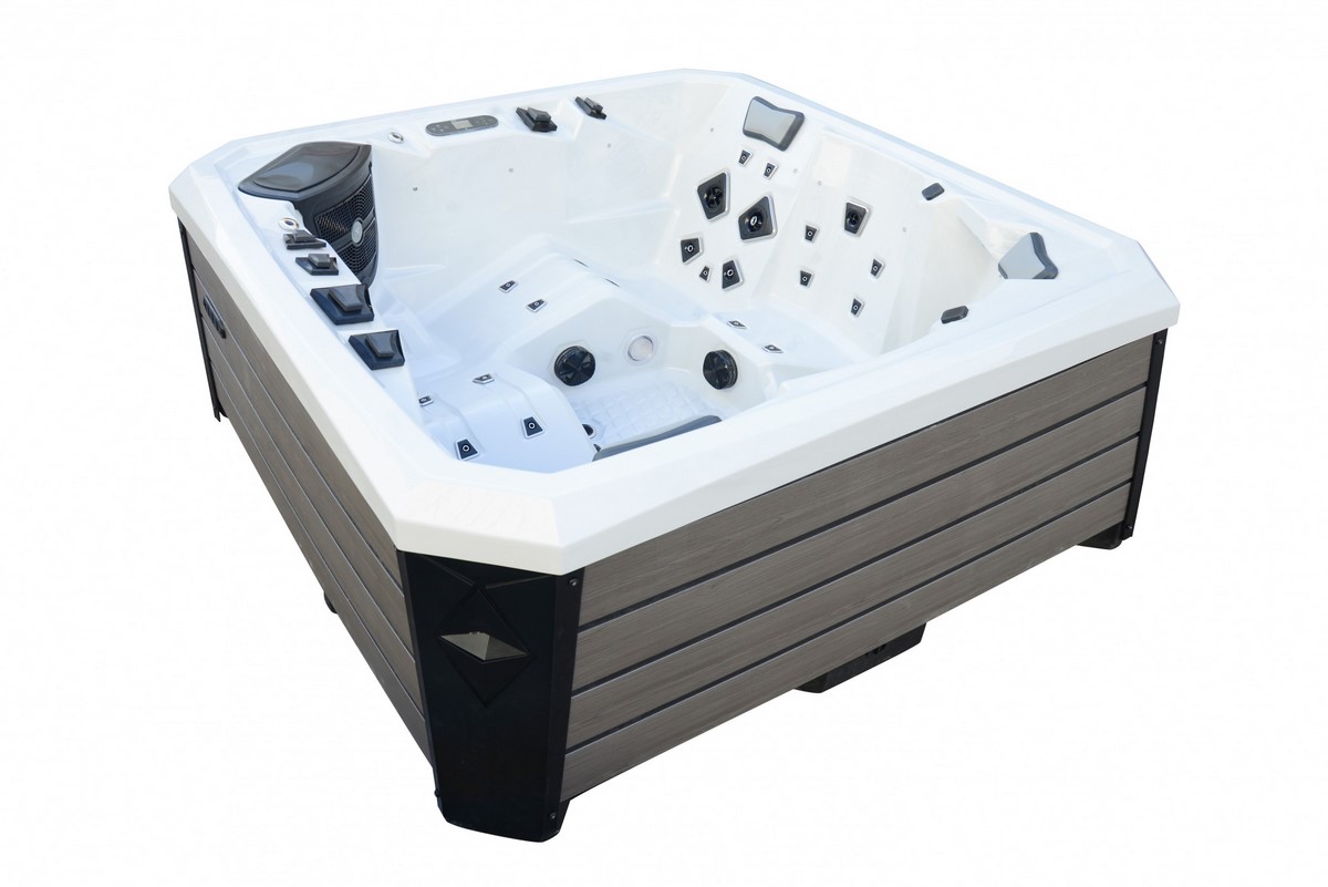 Platinum Spas Solar Luna