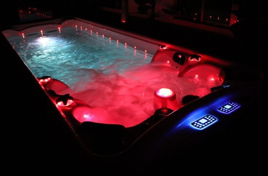 Platinum Spas Swimspa Poseidon